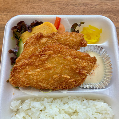 白身フライ弁当