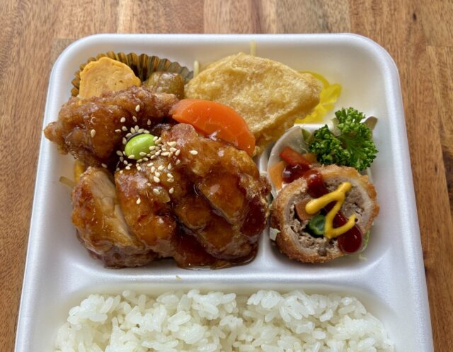 5/8(金)日替り弁当 : チキン竜田揚げ  和風おろしソース