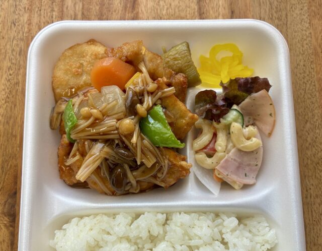 5/13(水)日替り弁当 : 豚肉の唐揚げ和風ソース