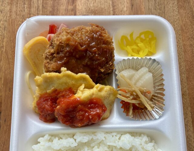 5/20(水)日替り弁当 : ミンチカツとチキンピカタトマトソース