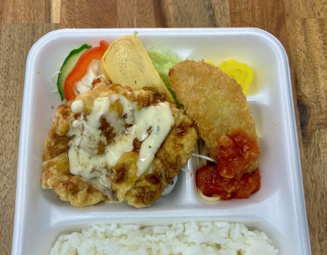 6/19(金)日替り弁当 : チキン南蛮&白身魚フライのトマトソース