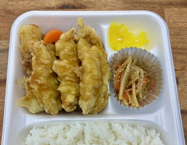 6/30(火)日替り弁当 : チキン和風おろしソース