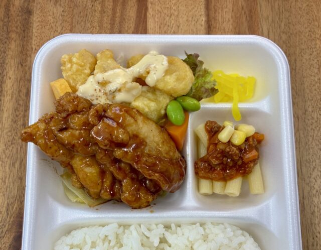 7/28(火)日替り弁当 : テリヤキチキン&白身魚のフリットタルタルソース